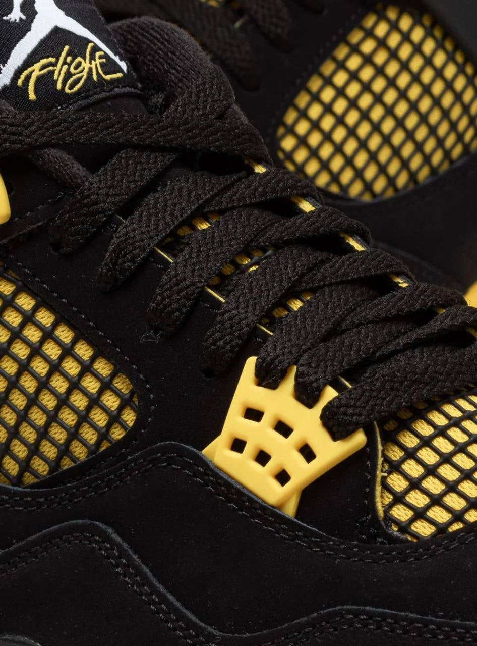 AIR JORDAN 4 RETRO JAUNE THUNDER (2023)