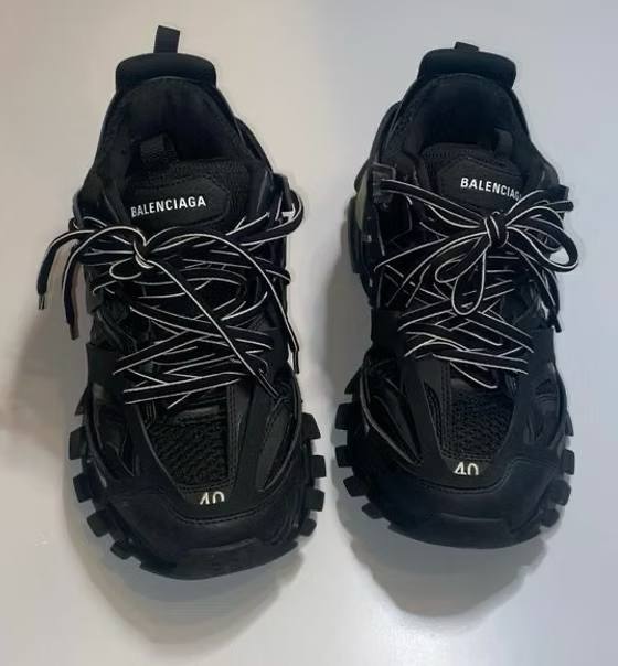 Balenciaga Track