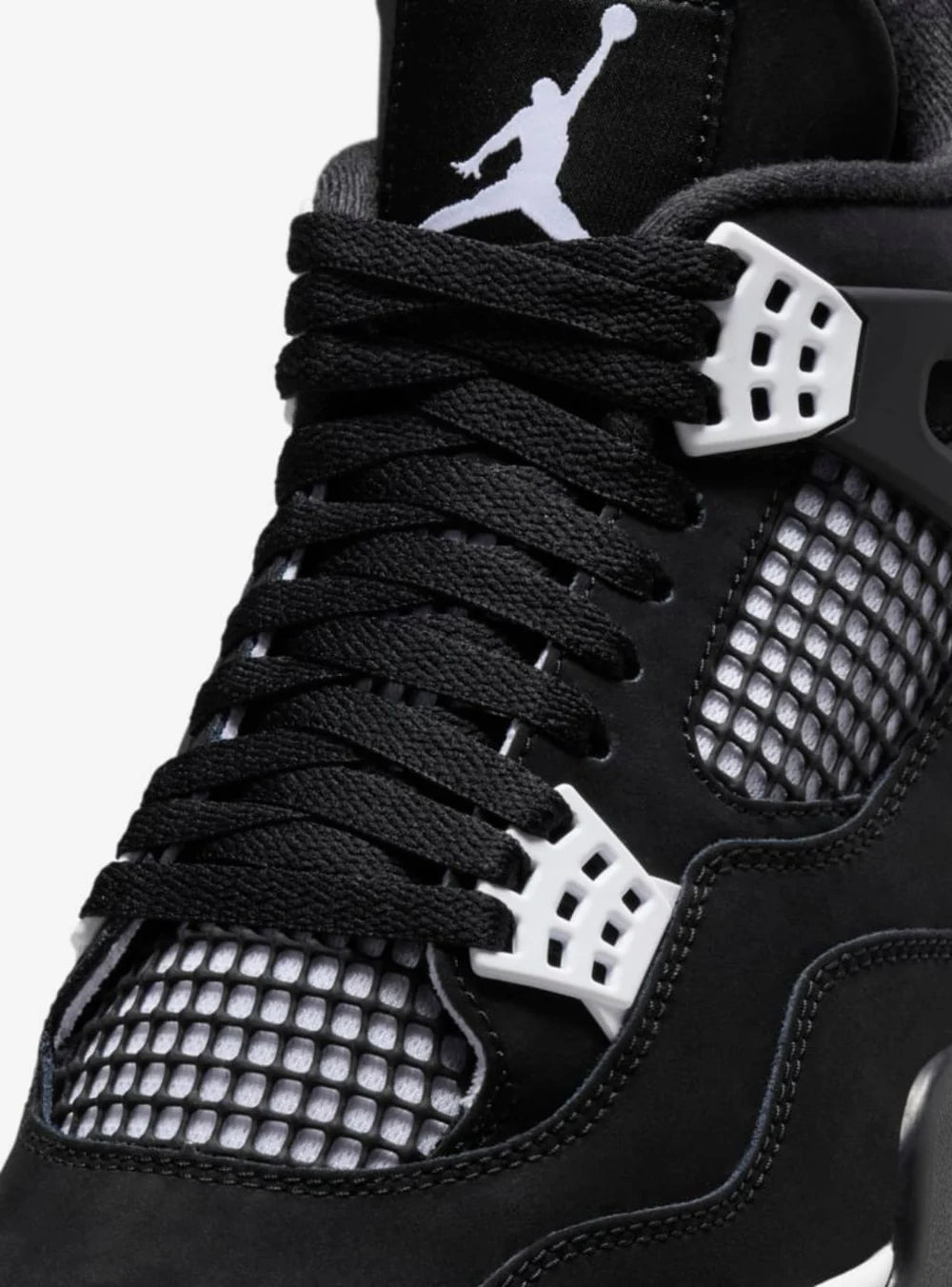 Air Jordan 4 Retro 'White Thunder'